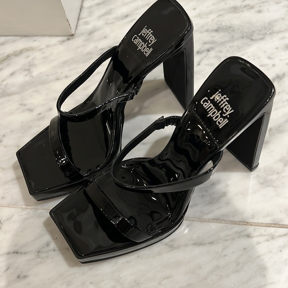 Jeffrey Campbell platform patent square toe heels 6.5 rare